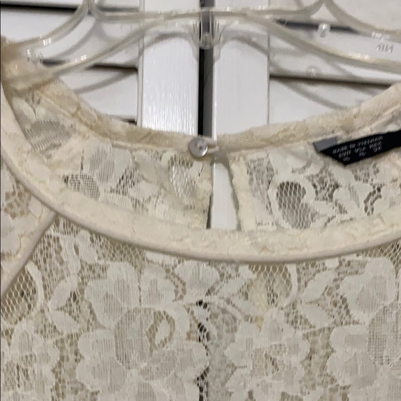 Lace top - Picture 3 of 7